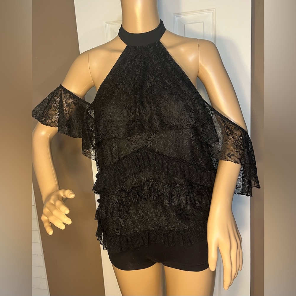 Zara Black Lace Ruffled Halter Neck Cold
Shoulder Top Size S - Picture 3 of 16